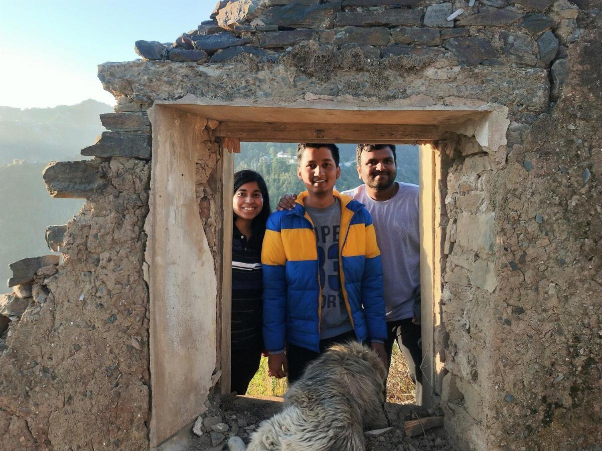 Neha Homestay Shimla Eksteriør bilde